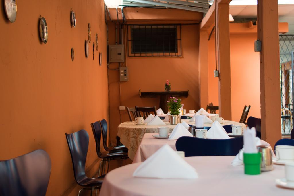 Hotel Valerie Managua Exterior photo